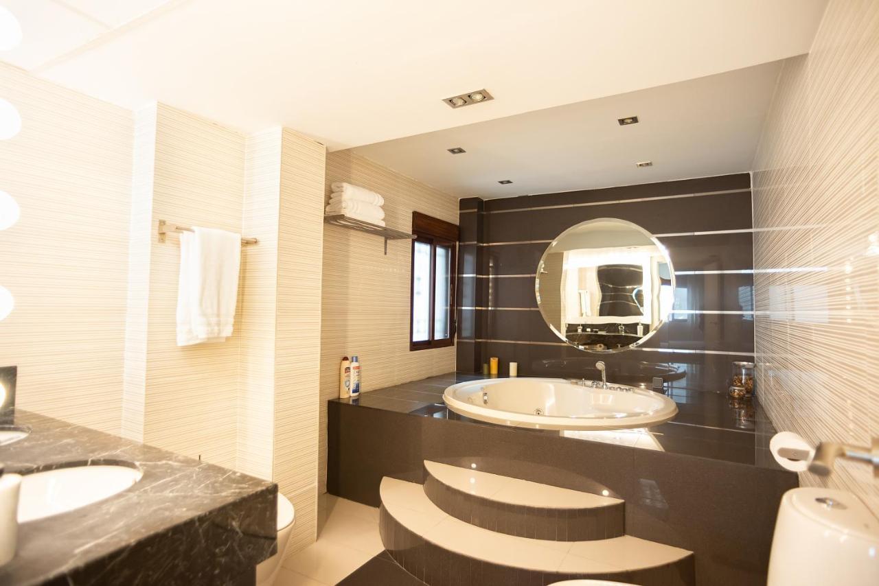 Deanes Rooms Cordoba Exterior photo